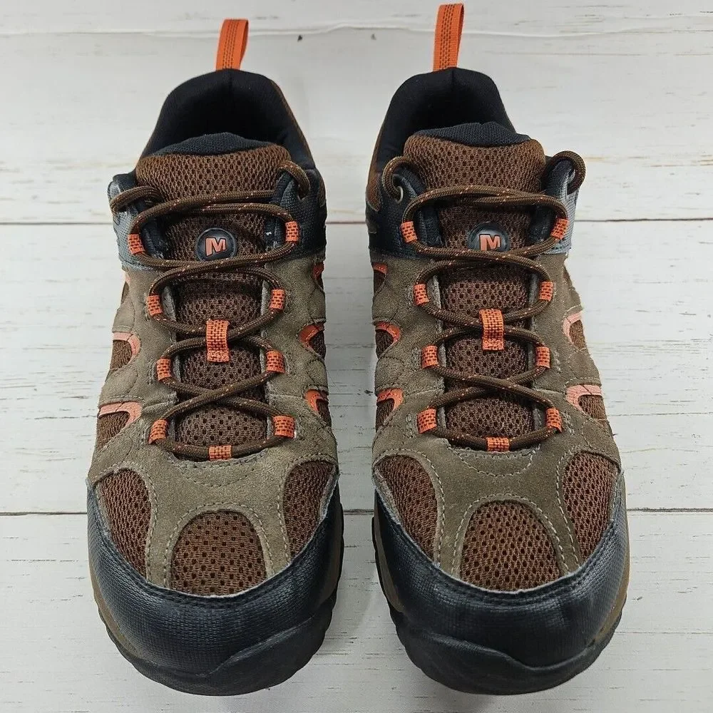 Merrell day item outmost